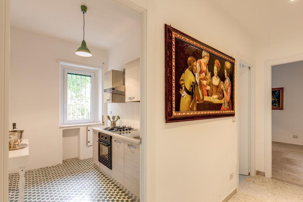 Daisy Guest House Colosseo Rome Bagian luar foto