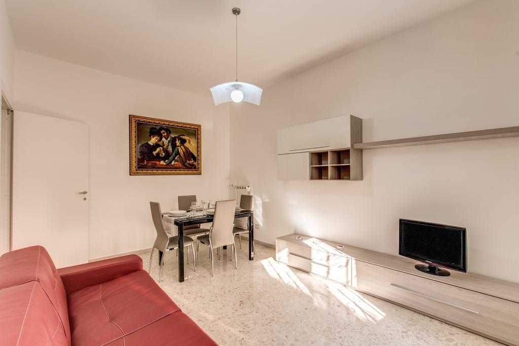 Daisy Guest House Colosseo Rome Ruang foto